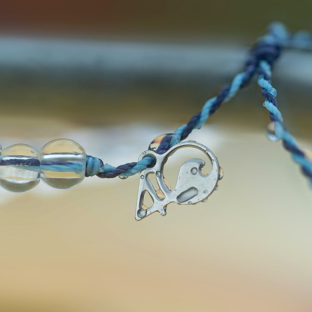 4ocean Whale Bracelet detail