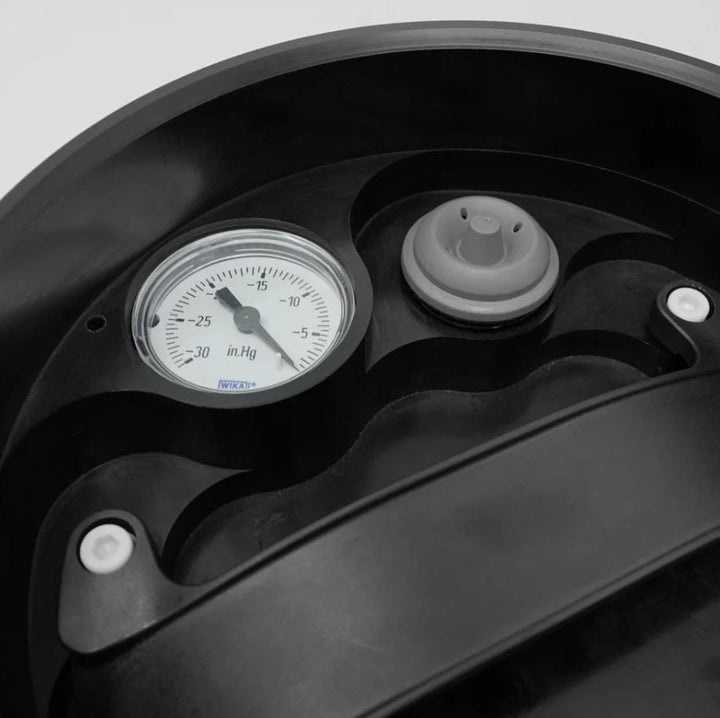 Dive Xtras - BlackTip Vacuum Bulkhead