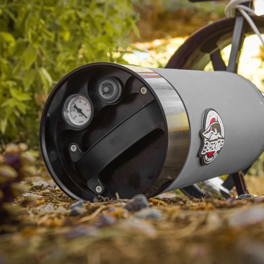 Dive Xtras - BlackTip Vacuum Bulkhead