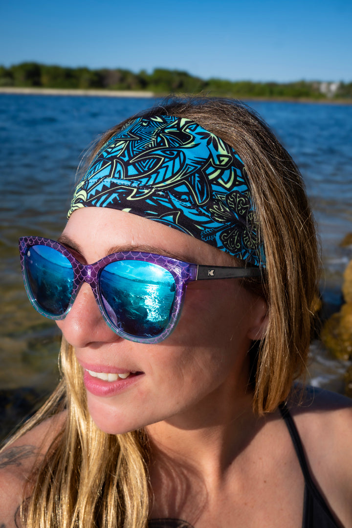 Diver wearing the Hammerhead Hibiscus headband