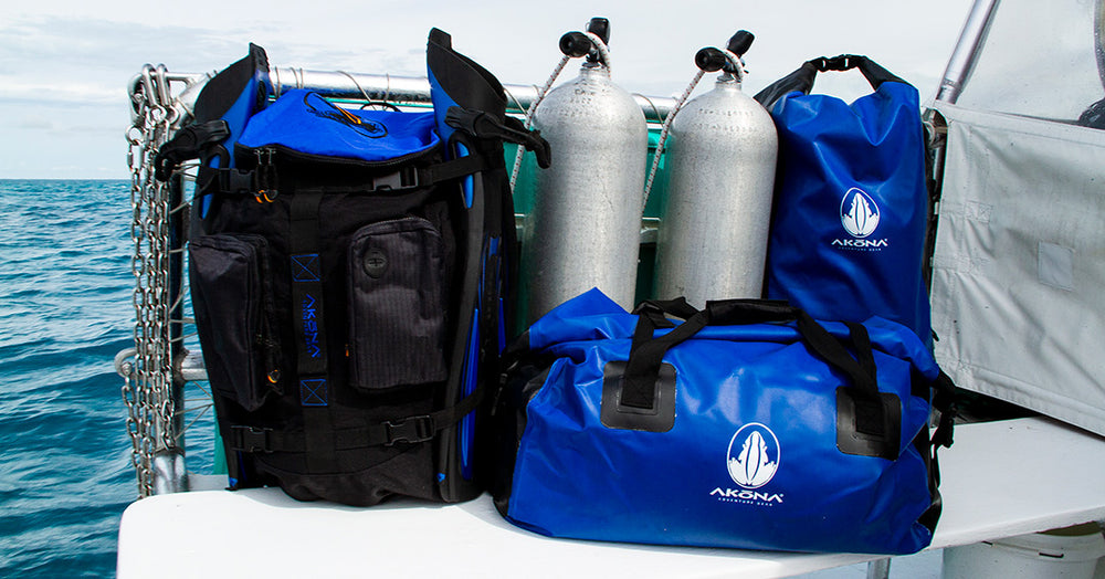 Akona Globetrotter backpack in use