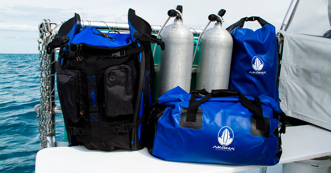 Akona Globetrotter backpack in use