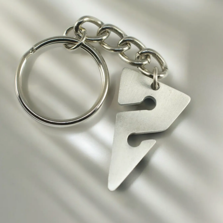 Roland St John Line Arrow cave diving keychain in pewter
