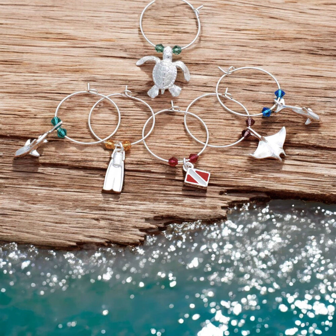 Roland St John diver edition wine glass markers six dive-themed charms