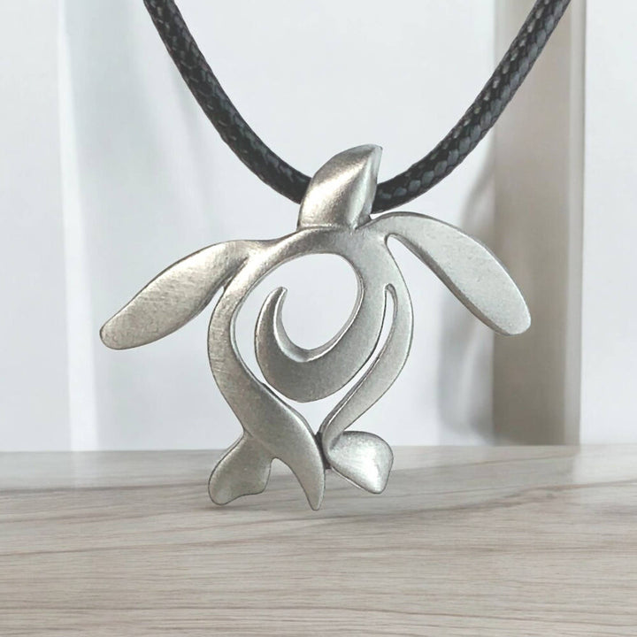 Sea Turtle Honu Necklace 18"